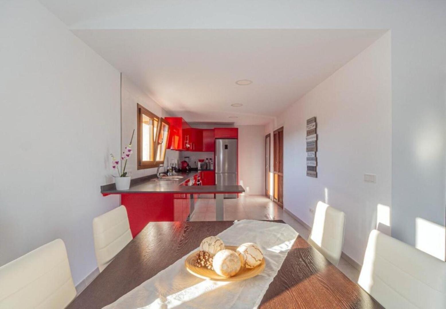 Petitona Villa *